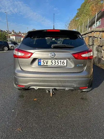 Nissan Qashqai 2014 photo 2