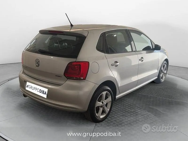 Volkswagen Polo 2010 photo 5