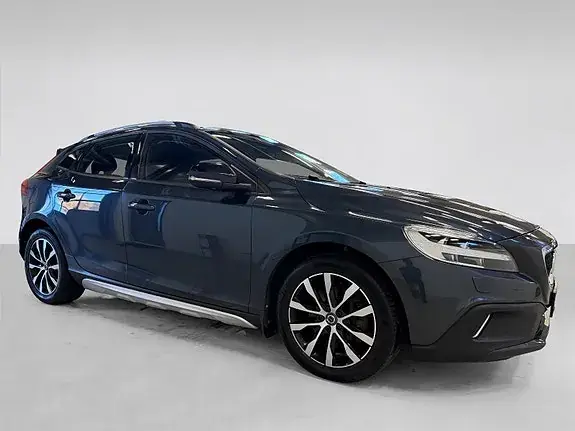 Volvo V40 Cross Country 2017 photo 4