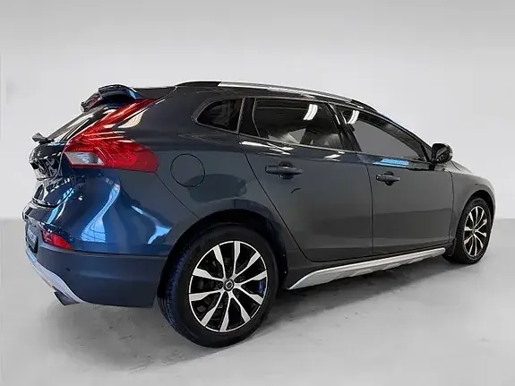 Volvo V40 Cross Country 2017 photo 5