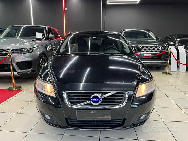 Volvo V50 2012 photo 2
