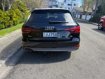 Audi A4 2017 photo 4