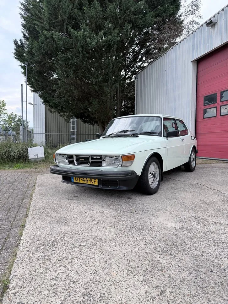 Saab 99