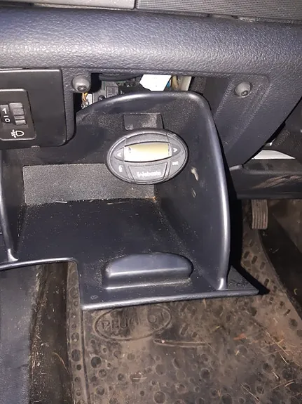 Peugeot 407 2008 photo 4