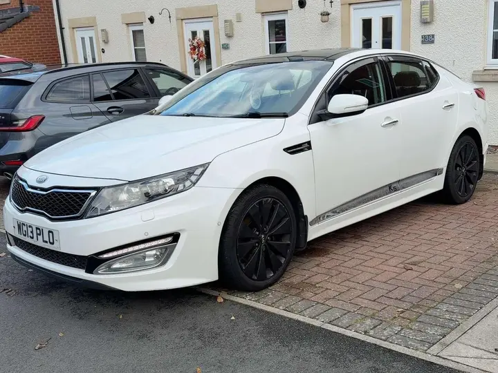 Kia Optima 2013 photo 2