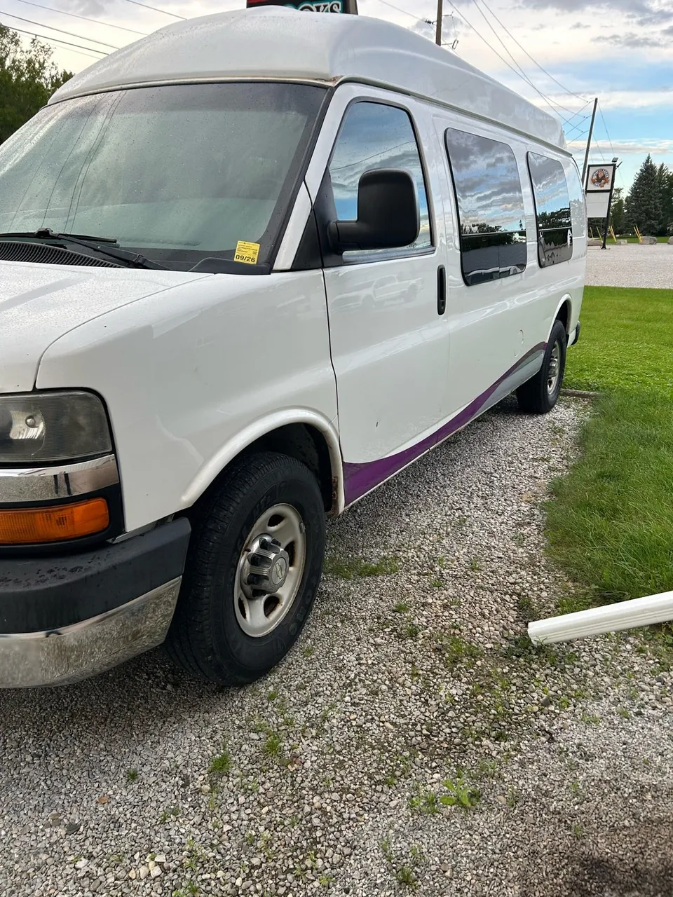 Chevrolet Express 2014 photo 2