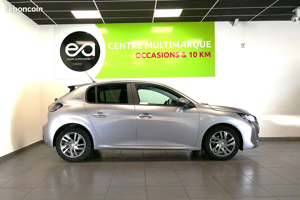 Peugeot 208 2021 photo 5