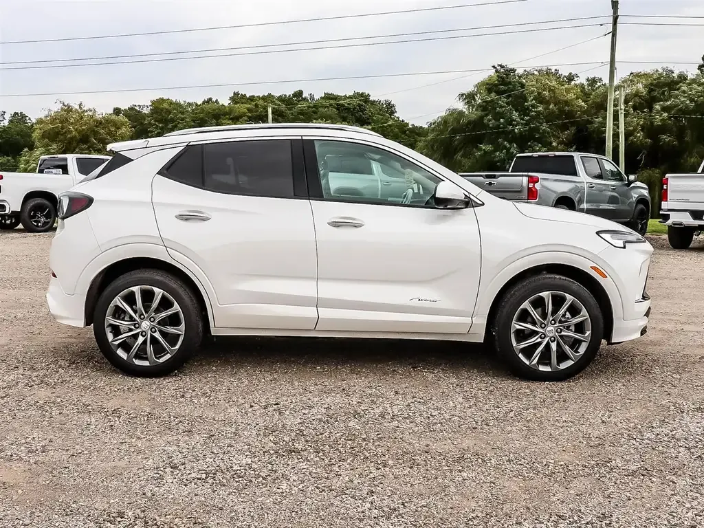 Buick Encore Gx 2026 photo 3