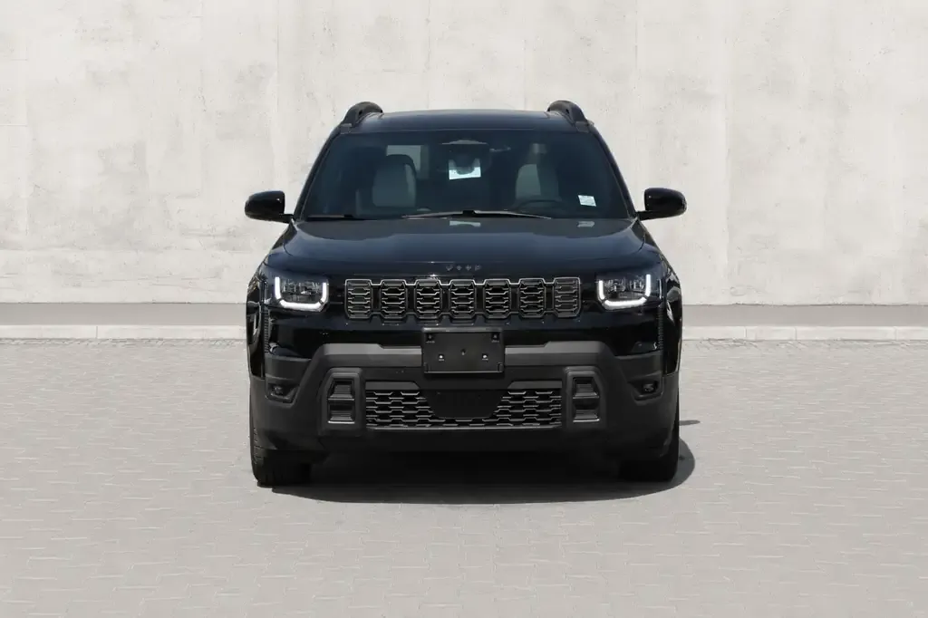Jeep Cherokee 2026 photo 2