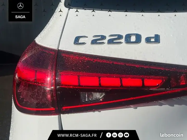 Mercedes-Benz C-Class 2023 photo 4