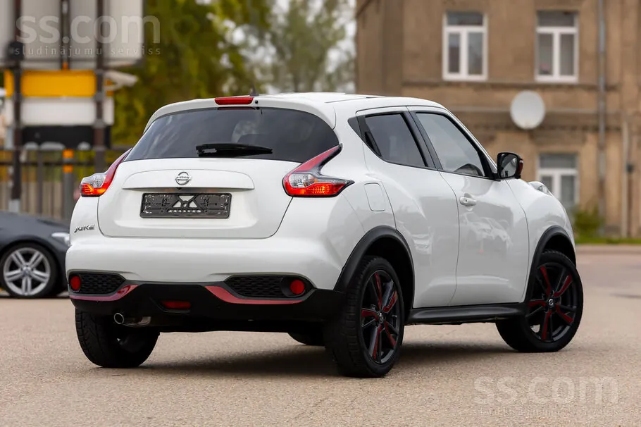Nissan Juke 2015 photo 4