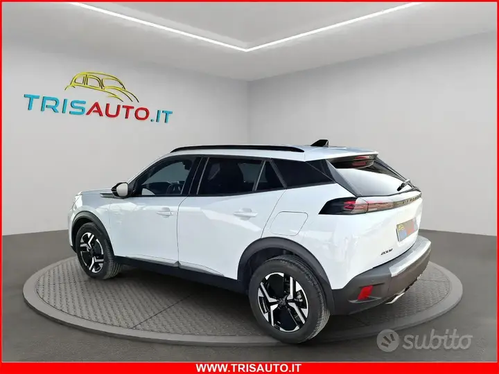 Peugeot 2008 2025 photo 2