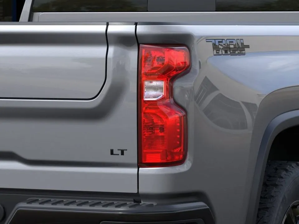 Chevrolet Silverado 3500Hd 2026 photo 3