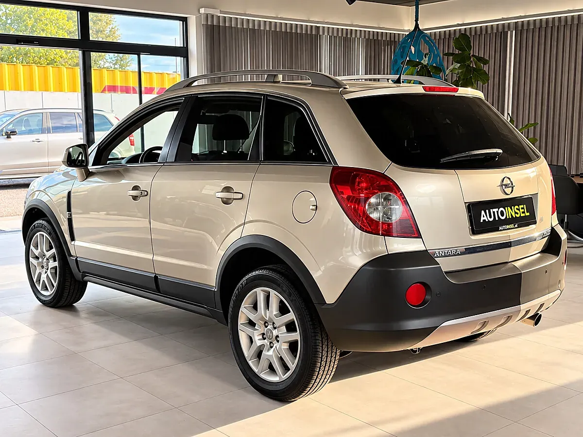 Opel Antara 2010 photo 3
