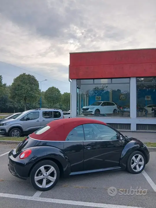 Volkswagen New Beetle 2007 photo 3