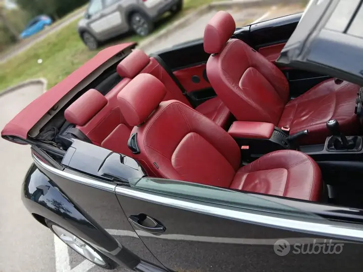 Volkswagen New Beetle 2007 photo 4