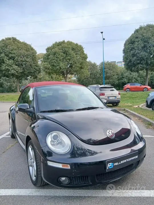 Volkswagen New Beetle