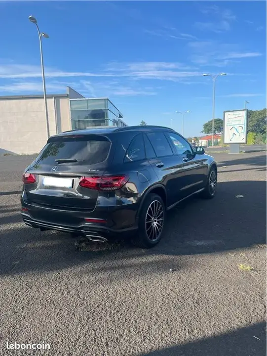 Mercedes-Benz Glc 2022 photo 2