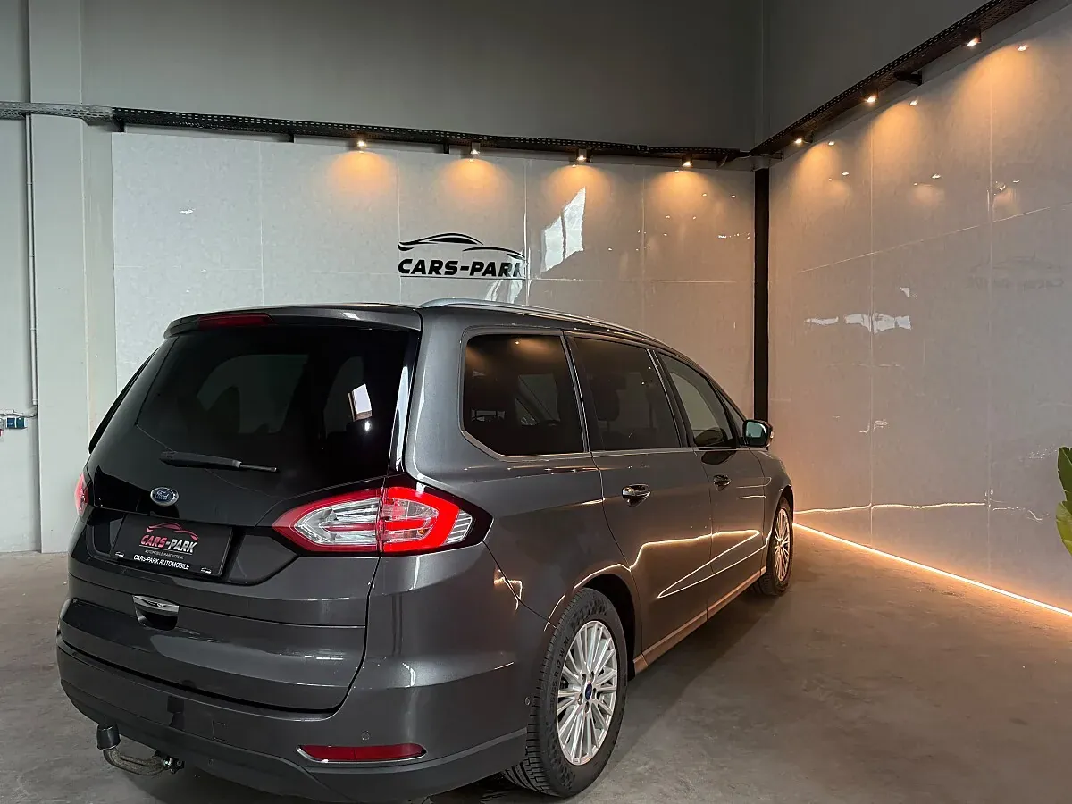 Ford Galaxy 2016 photo 3