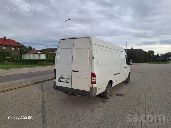 Mercedes-Benz Sprinter 2000 photo 4