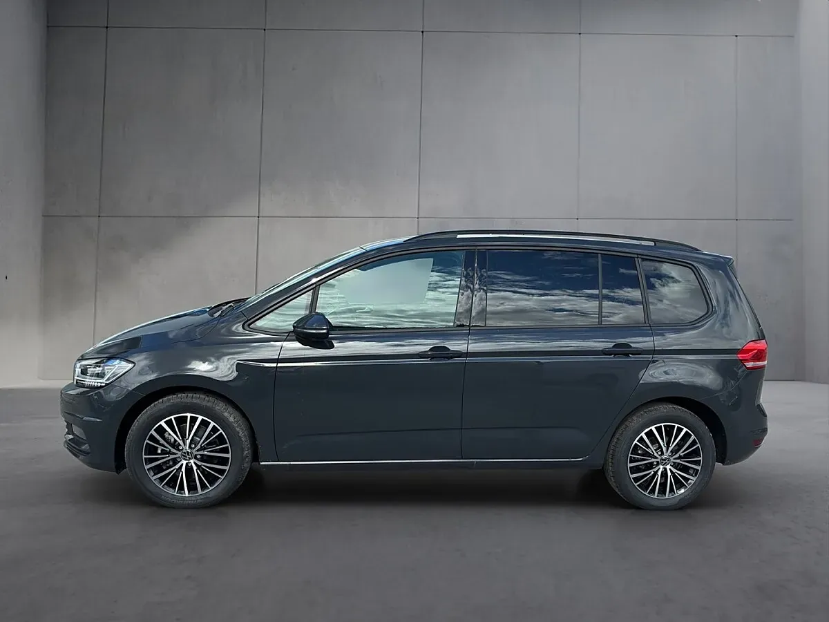 Volkswagen Touran 2026 photo 3