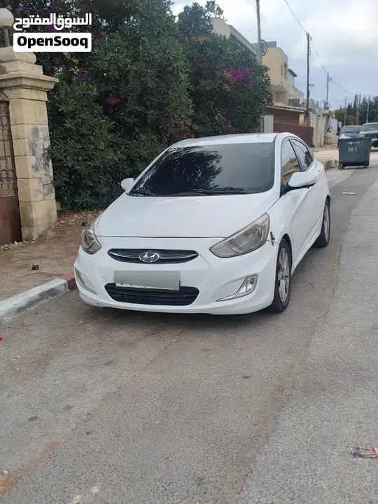Hyundai Accent 2016 photo 2