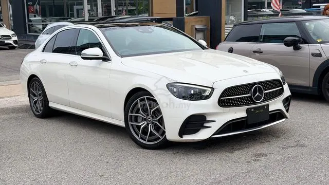 Mercedes-Benz E200