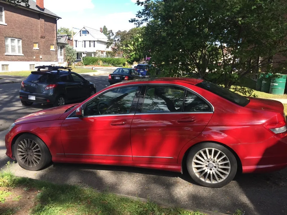 Mercedes-Benz C230 2009 photo 4