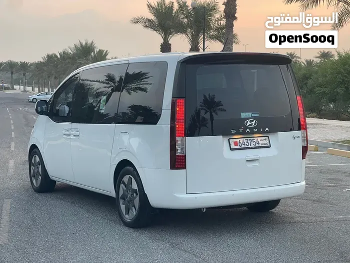 Hyundai Staria 2024 photo 4
