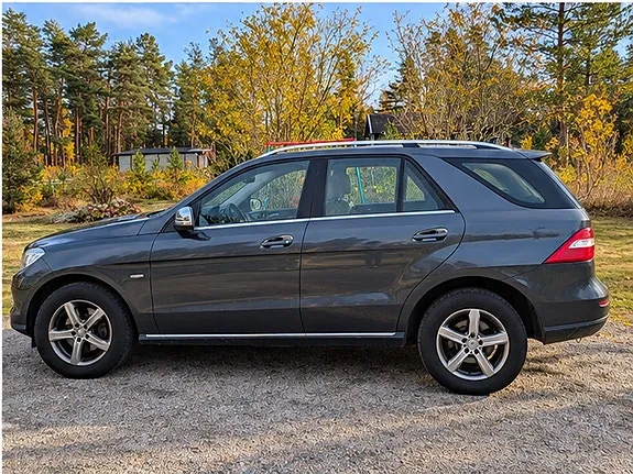 Mercedes-Benz Ml350 2012 photo 2
