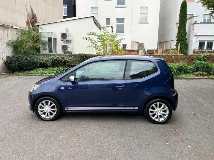 Volkswagen Up