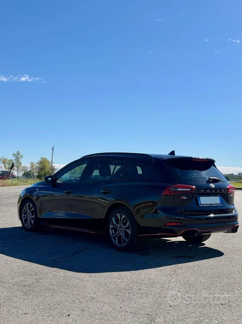 Ford Focus 2023 photo 5