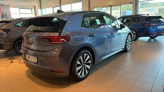 Volkswagen Id.3 2027 photo 5