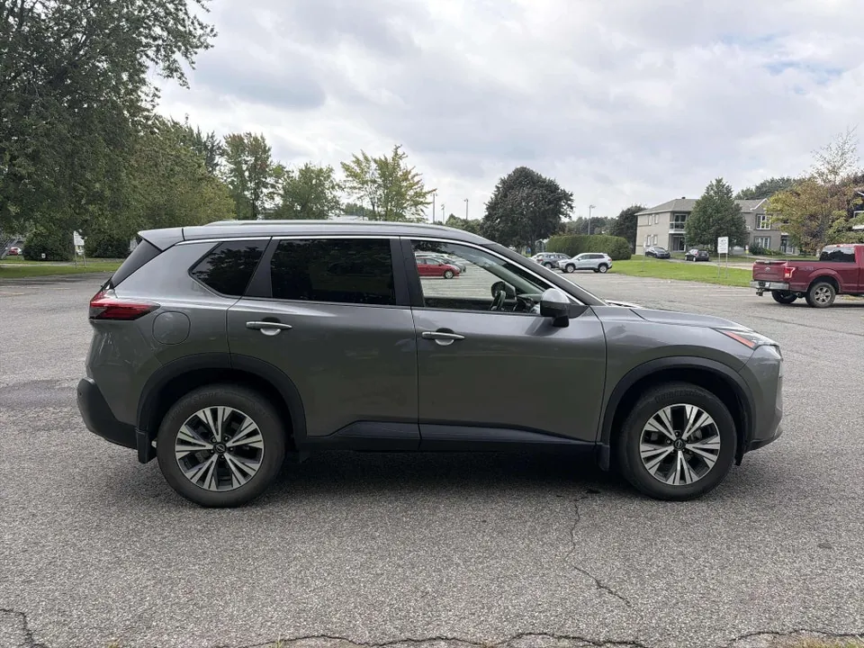 Nissan Rogue 2023 photo 3