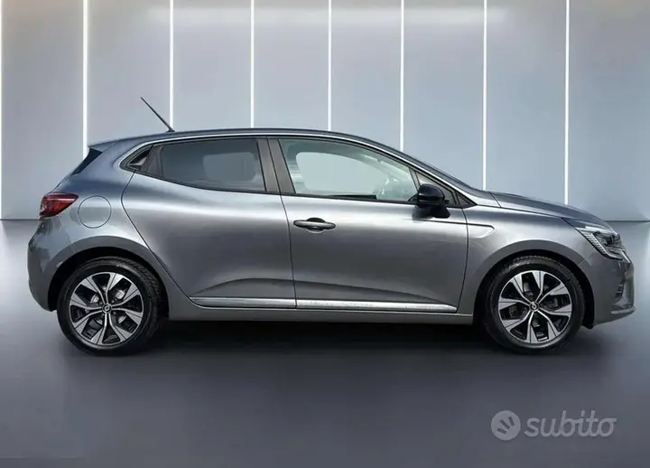Renault Clio 2023 photo 4