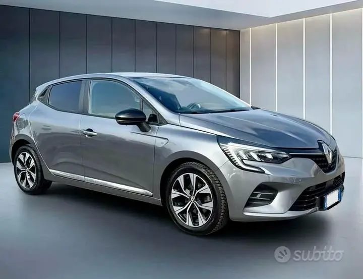 Renault Clio 2023 photo 3