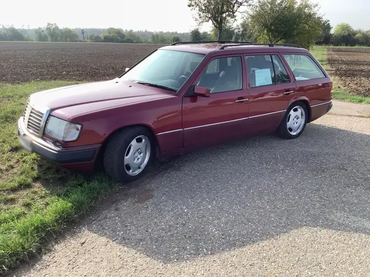Mercedes-Benz W 124T Touring Kombi