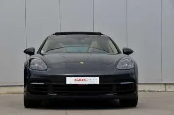Porsche Panamera 2018 photo 3