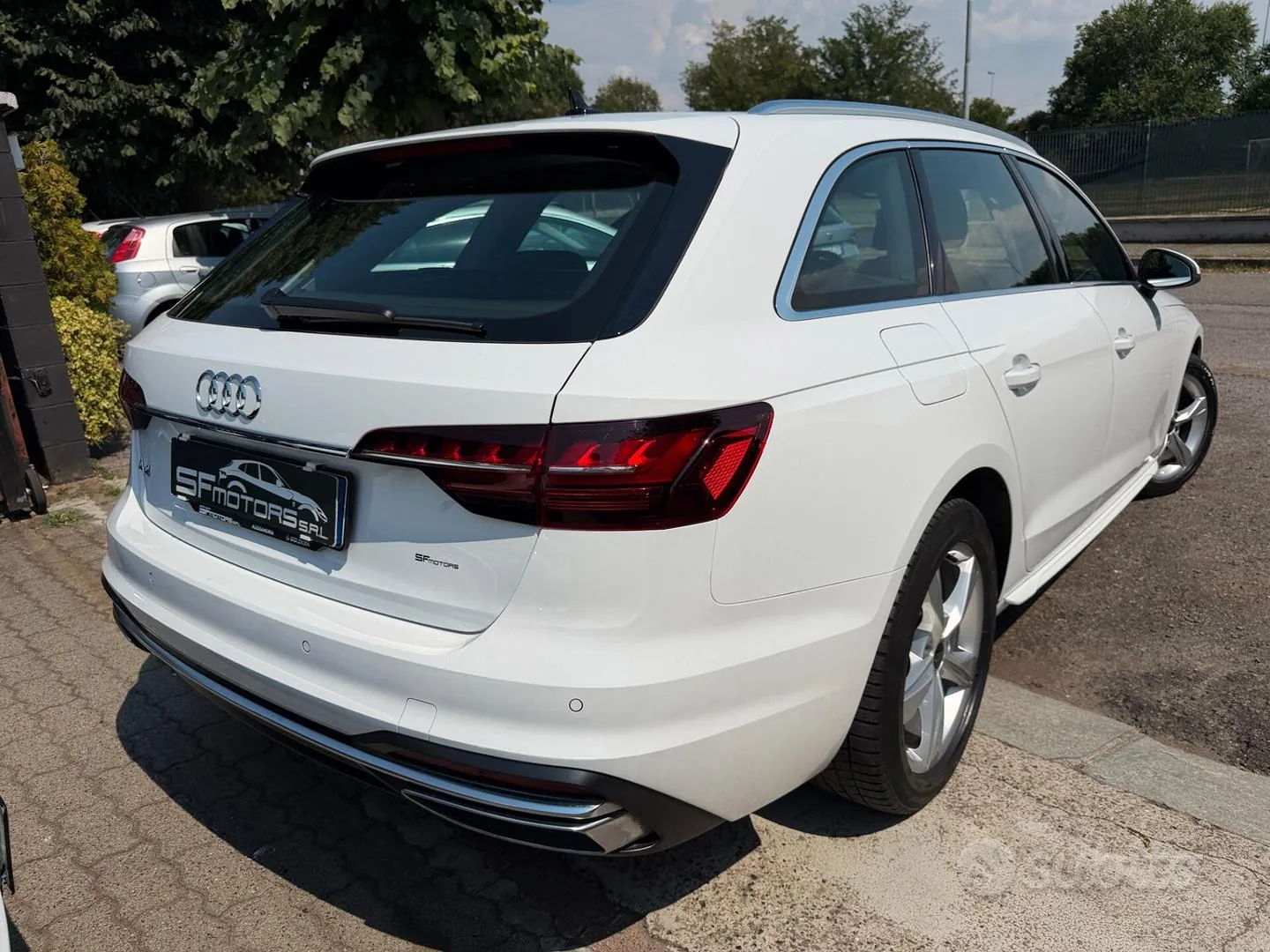 Audi A4 Avant 2023 photo 5