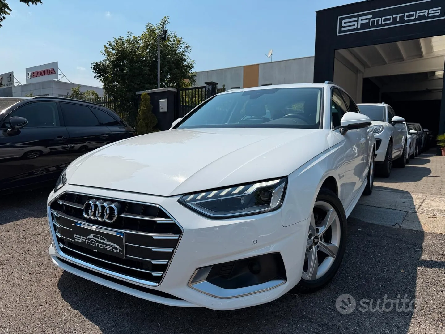 Audi A4 Avant 2023 photo 2