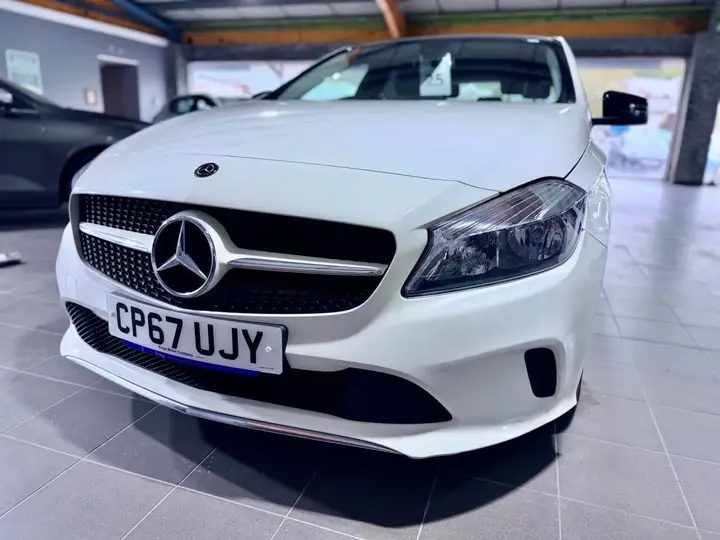 Mercedes-Benz A-Class 2018 photo 2