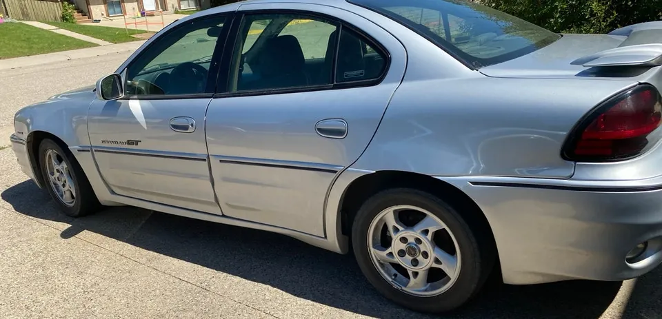 Pontiac Grand Am Gt 2002 photo 4