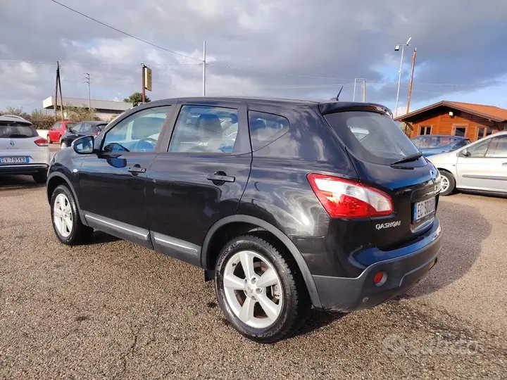 Nissan Qashqai 2010 photo 3