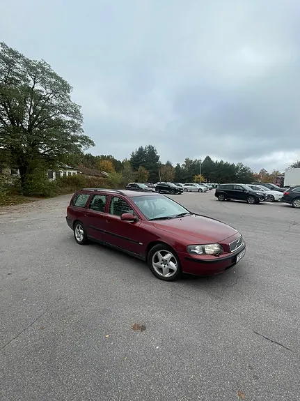 Volvo V70 2001 photo 2