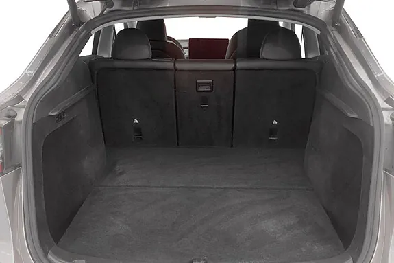 Tesla Model Y 2024 photo 4
