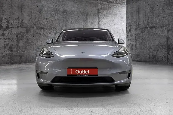 Tesla Model Y 2024 photo 5