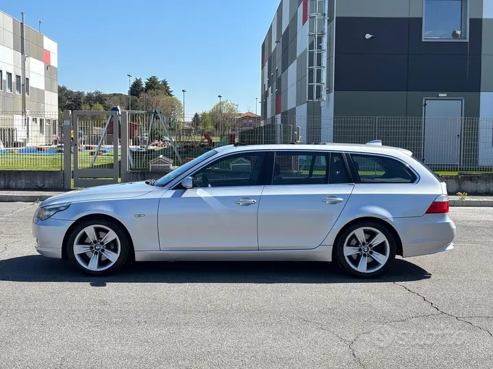 BMW 525Xi 2008 photo 4