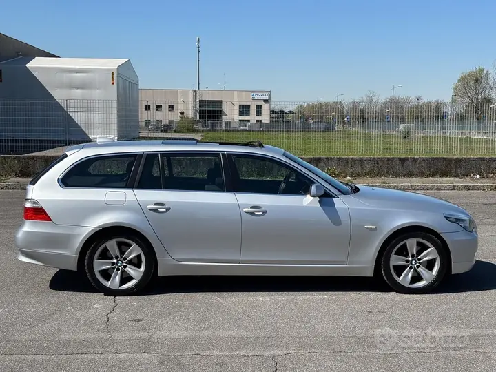 BMW 525Xi 2008 photo 5