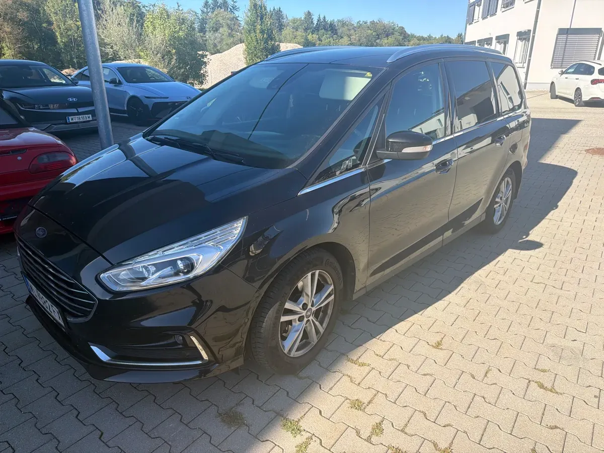 Ford Galaxy 2021 photo 2