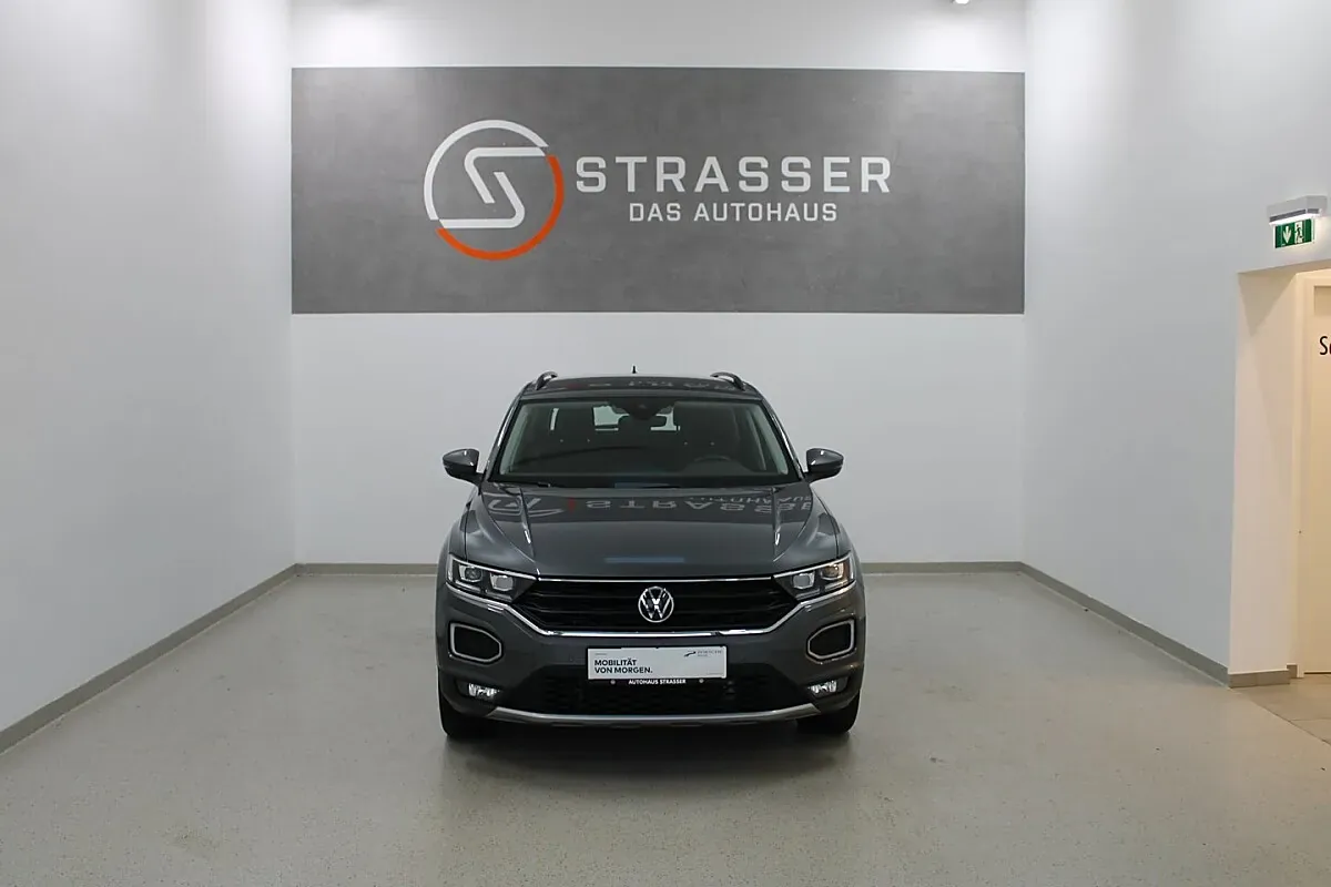 Volkswagen T-Roc 2021 photo 3